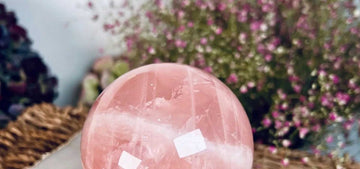 Rose Quartz: The Stone of Unconditional Love & Healing