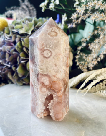 Natural Pink Flower Agate and Amethyst Quartz Geode Tower from Madagascar, Hematite Inclusion, Grade AAA, Manifestation Crystal 206g