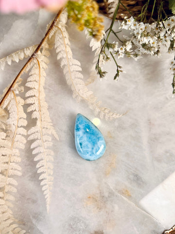 Grade AAA Natural Larimar Teardrop Cabochon from the Dominican Republic, Chakra Healing, Inner Wisdom and Manifestation Crystal 10g