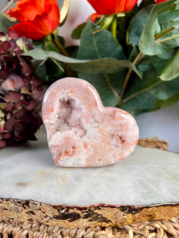 Grade AAA Natural Pink Amethyst Heart with Geode, Druzy & Hematite - Emotional and Spiritual Healing Powerhouse 390g
