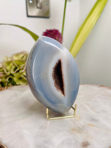 Grade AAA Brazilian Agate Quartz Eye with Druzy Geode on stand, Energy Protection, Third Eye Opening, Manifestation Crystal 364g