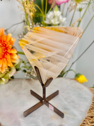 Grade AAA Golden Healer on Stand with Rainbow, Master Healer,Source Energy,High Frequency Crystal Healing Home Decor 611g -H42