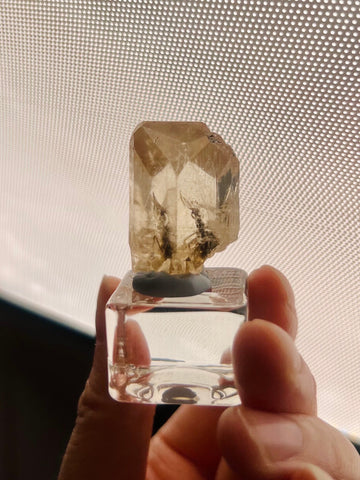 Grade AAA 100% Natural Terminated Topaz with Black Tourmaline from Skardu Pakistan 24g Gemstone Quality, Wish Fulfilling Crystal, TT03