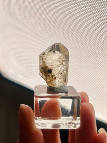 Grade AAA 100% Natural Terminated Topaz with big rainbow from Skardu Pakistan 13g,Gemstone Quality, Wish Fulfilling Crystal, TT09