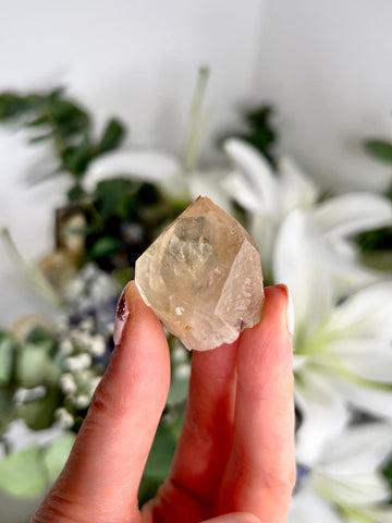 Grade AA 100% Natural Golden Cathedral Citrine Point from Araçuai Brazil - Super Extra Quality, CCH32, 26g