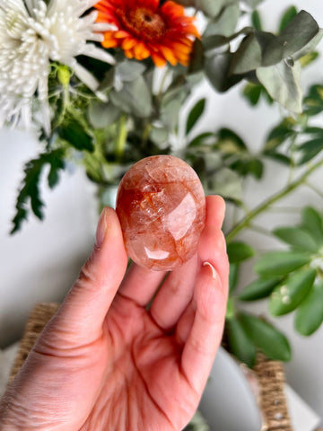 Grade AA Natural Fire Quartz Palmstone with Rainbow - The Spark of Creativity and Emotional Rejuvenation, FPQ29, 50g