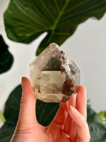 Grade AA Natural Smoky Penetration Quartz Tower with Rainbows and Phantom- Manifestation and Healing Crystal MFH09, 231g