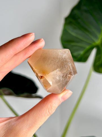 Grade AAA Natural Rutile Amphibole Quartz, Angel Phantom Quartz - from Taquaraçu de Minas, Brazil AFC39, 66g