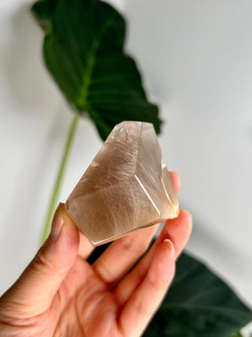 Grade AAA Natural Amphibole Rutile Quartz, Angel Phantom Quartz - from Taquaraçu de Minas, Brazil AFC12, 123g