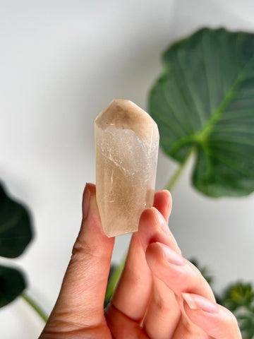Grade AAA Natural Amphibole Rutile Quartz, Angel Phantom Quartz - from Taquaraçu de Minas, Brazil AFC16, 33g