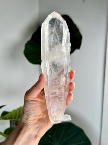 Rare Grade AAA Natural Double-Terminated Faden Laser Quartz with Penetration & Manifestation - 491g, SLH51