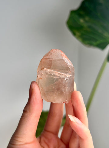 Grade A Golden Healer Lemurian Quartz, Shift Quartz, from Serra do Cabral, Brazil, GSL24, 60g
