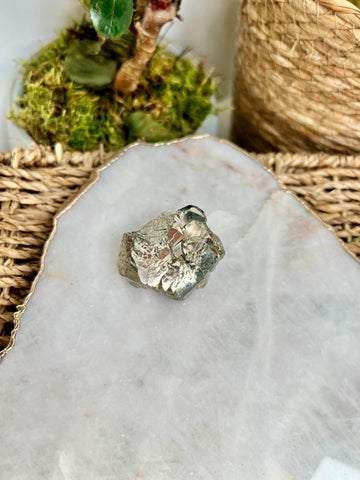 Grade AA Natural Pyrite from Peru – Protection Stone, Solar Plexus, Wealth Manifestation PRP10, 86g