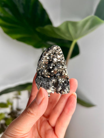 Grade AA Pyrite Cutbase with Sphalerite Huanzala, Peru – Semi-Polished, Protection Stone, Solar Plexus, Wealth Manifestation PCP03, 123g