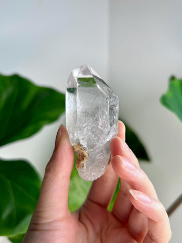 Grade AA Natural Clear Quartz Point with Chlorite - A Harmony of Healing and Protection CQC29, 70g