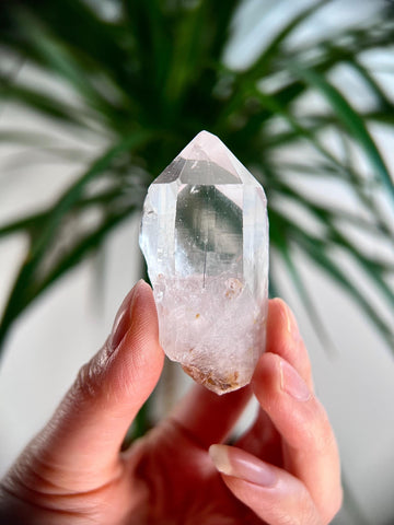 Grade AA+ Self-healed Cathedral Lemurian Quartz Point with Iron and Black Needle Rutile, from Diamantina, Brazil- LCC28, 52g