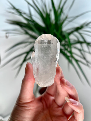 Grade AA Cathedral Lemurian Quartz Point with Rainbow and Triangle RECORD KEEPERS, Akashic Record Access - LCC32,78g