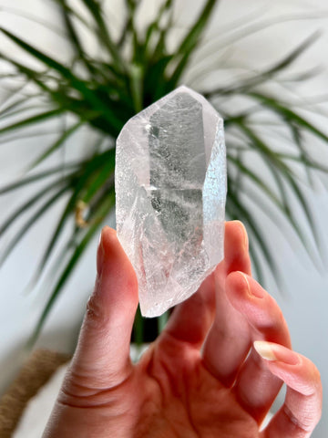 Grade AA Starbrary Quartz – Unique Glyphs, Record Keepers, and Galactic Wisdom, from Tomás Gonzaga, Minas Gerais, Brazil RQG25, 111g