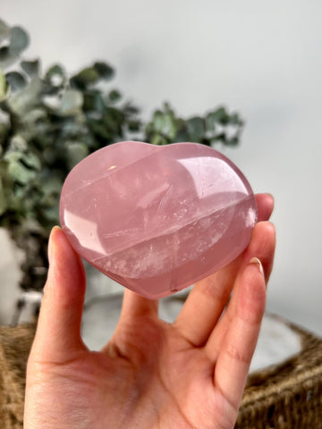 Grade AA Rose Quartz Heart with Rainbow & Starlight | High-Vibe Crystal from Madagascar | Love • Healing • Radiance, RH09, 243g