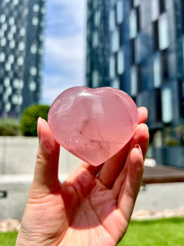 Grade A+ Rose Quartz Heart with Iron, Rainbow & Starlight | High-Vibe Crystal from Madagascar | Love • Healing • Radiance, RH31, 155g