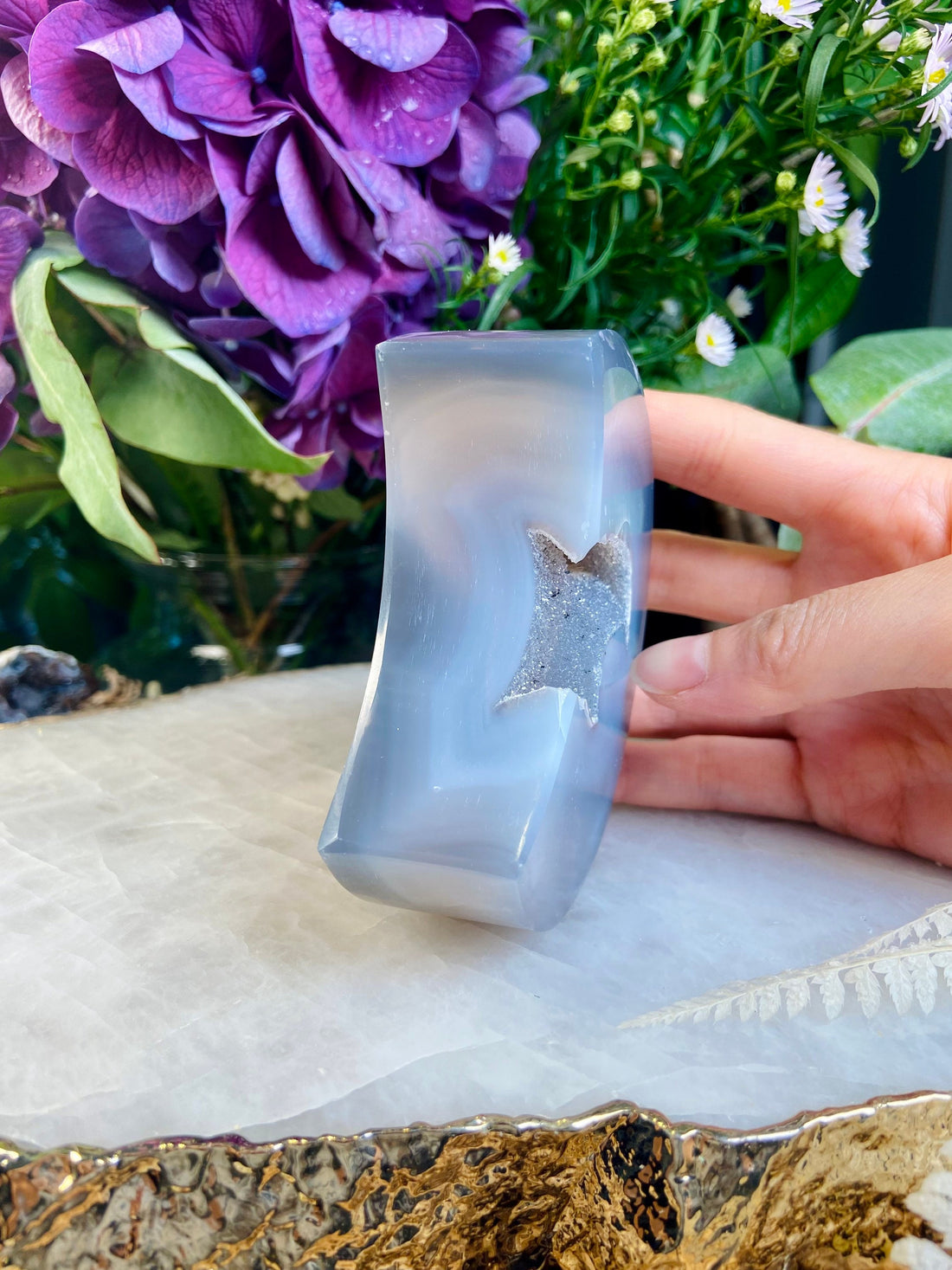 Natural Grey Agate Moon with Druzy Geode, Grade AAA+, Luna Ritual, Energy Protection, House Blessing, Balancing Stone 386g