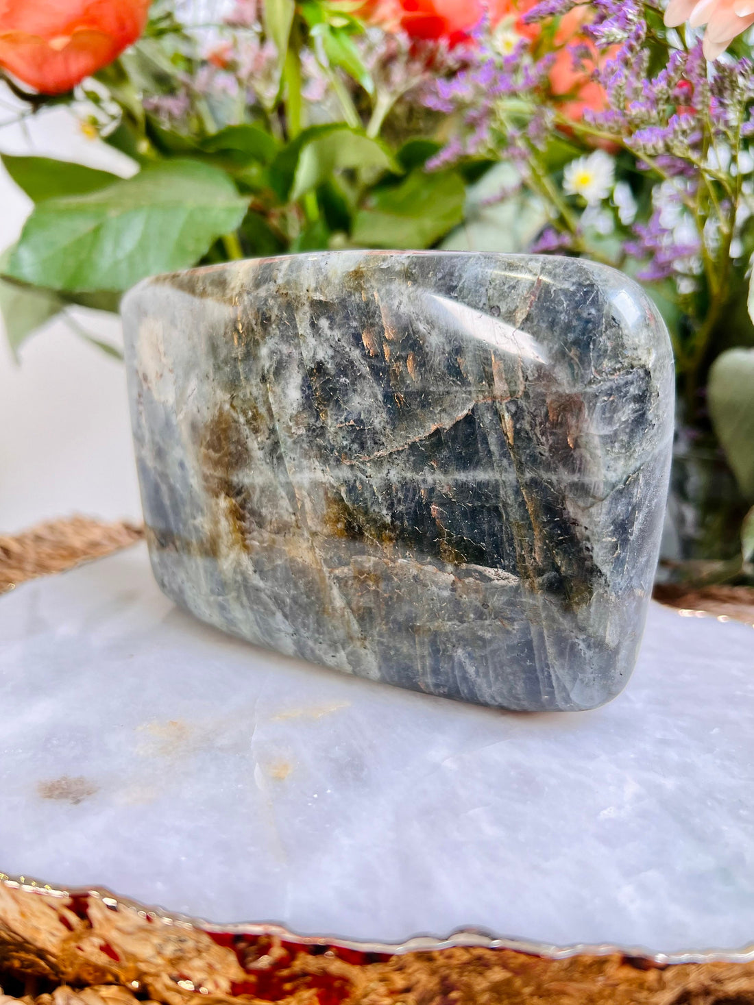 Grade AAA Madagascar Purple Labradorite, Energy Clearing,The Magician Stone, Energy Shield, Crystal Healing, Manifestation 955g