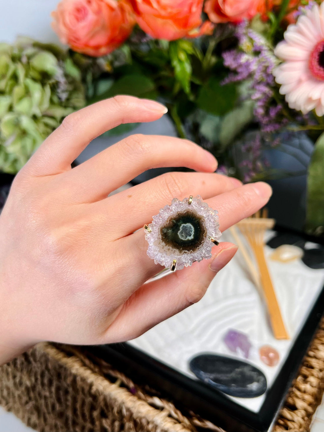 Grade AAA Natural Stalactite Eye Arch Ring with Quartz, Crystal Healing and Energy Protection