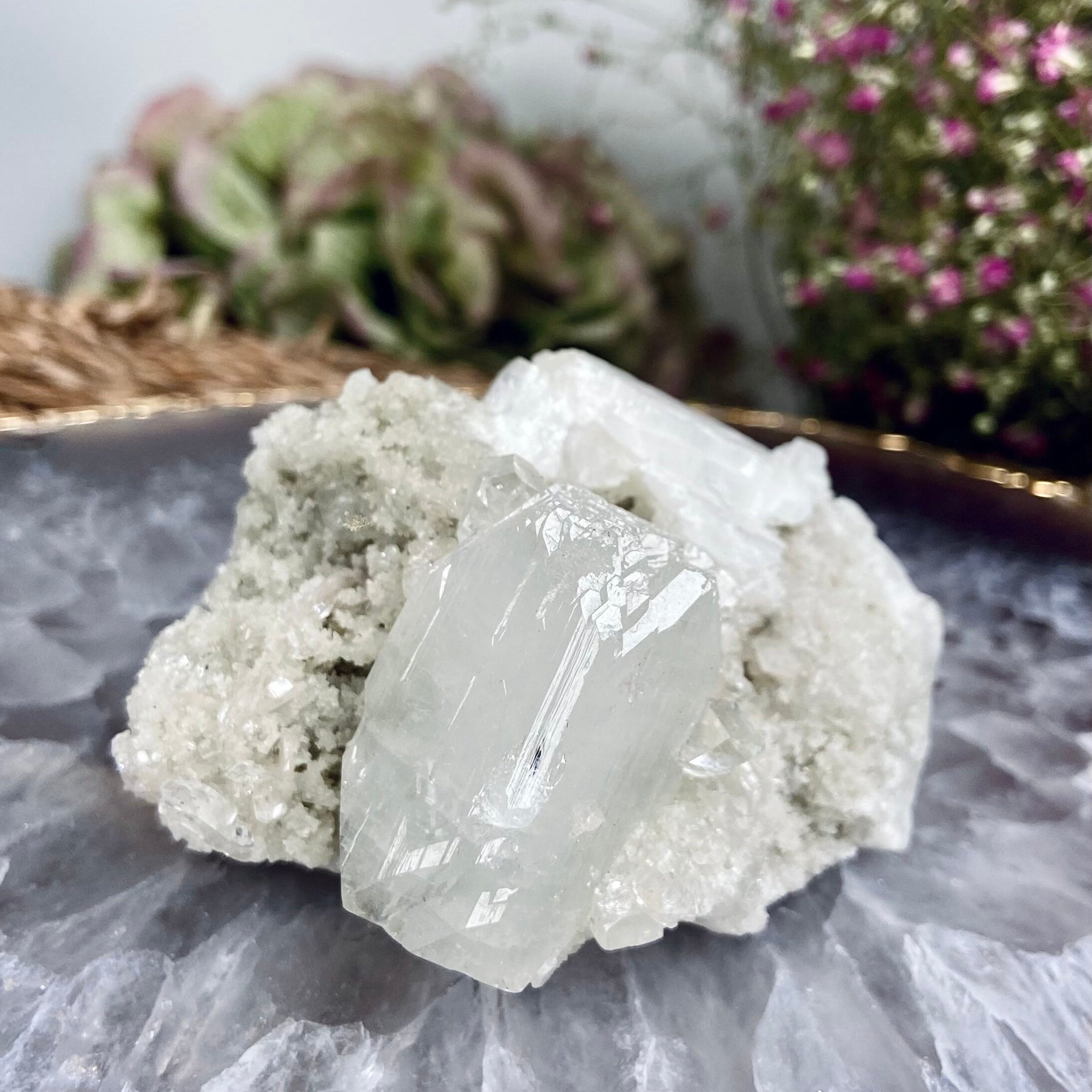 Grade AAA Natural Terminated Apophyllite Specimen from India, Crystal Healing Home Decor 132g