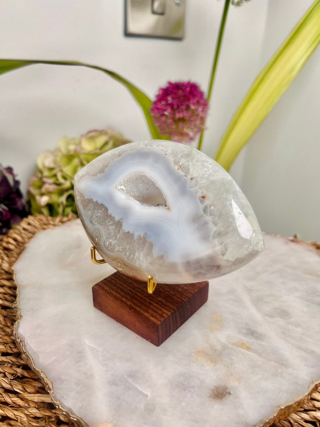 Grade AAA Brazilian Agate Quartz Eye with Druzy Geode on stand, Energy Protection, Third Eye Opening, Manifestation Crystal 301g