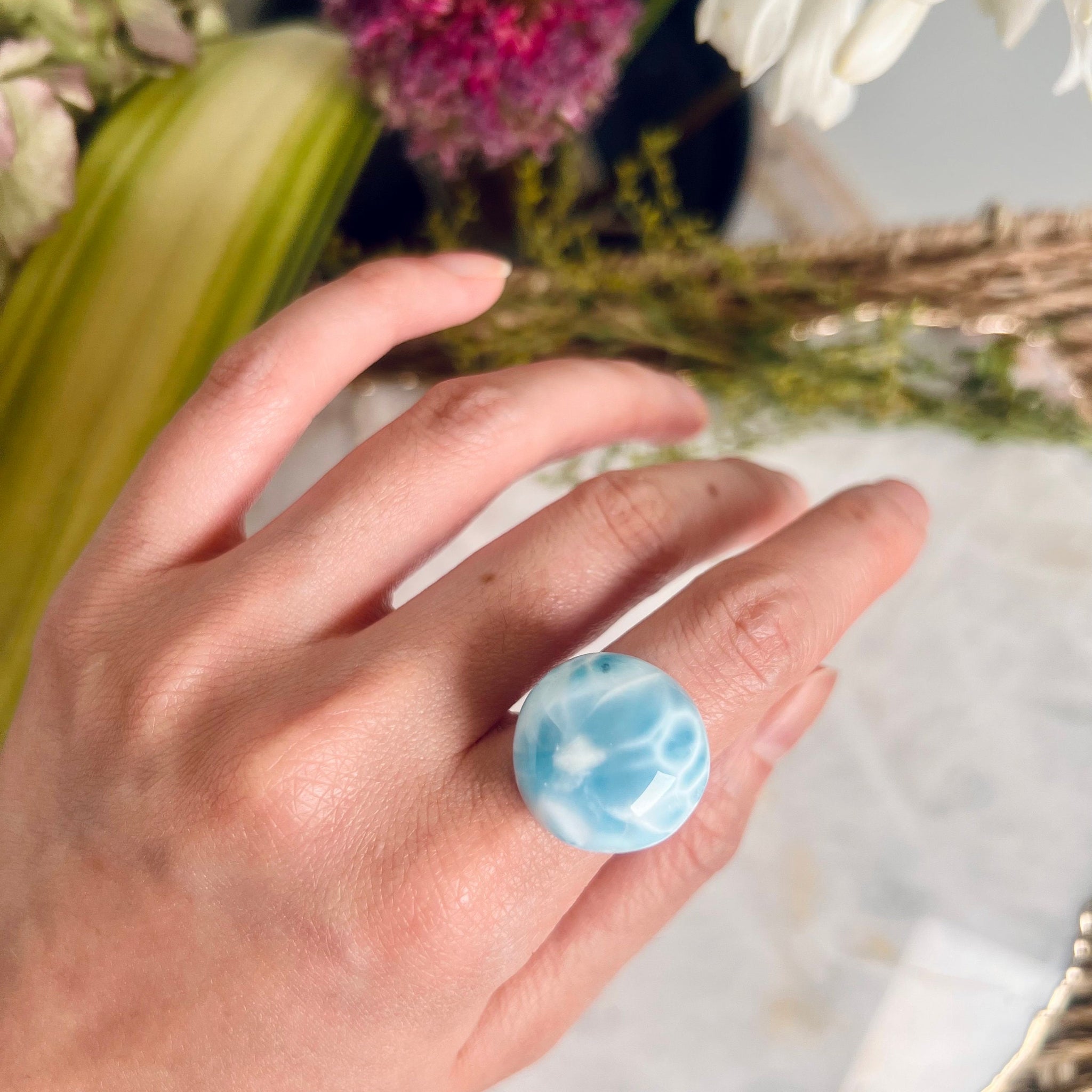 Grade AAA Natural Larimar Round Cabochon from the Dominican Republic, Larimar Palmstone, Earth Healing Crystal 8g