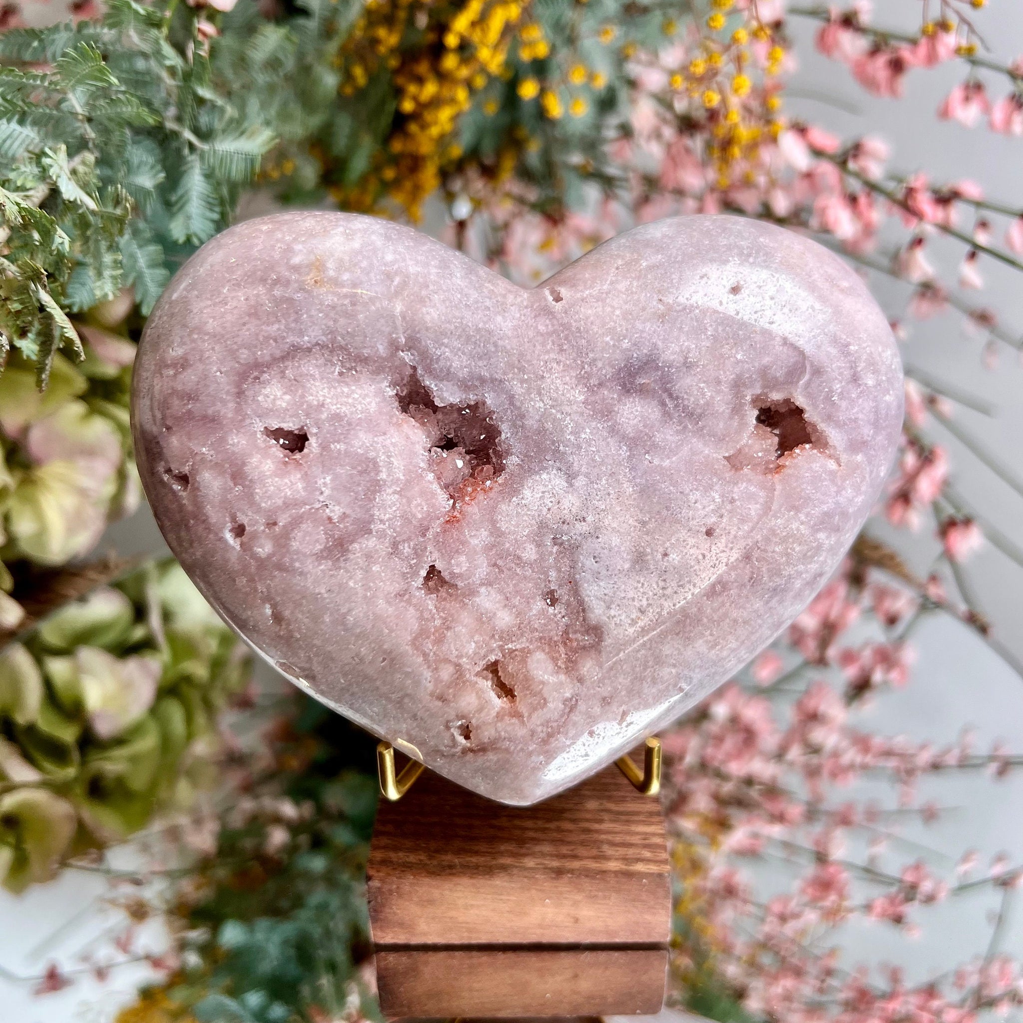 Exquisite Grade AAA Lilac-Toned Pink Amethyst Heart with Druzy Geodes & Hematite Inclusion - 632g PH04