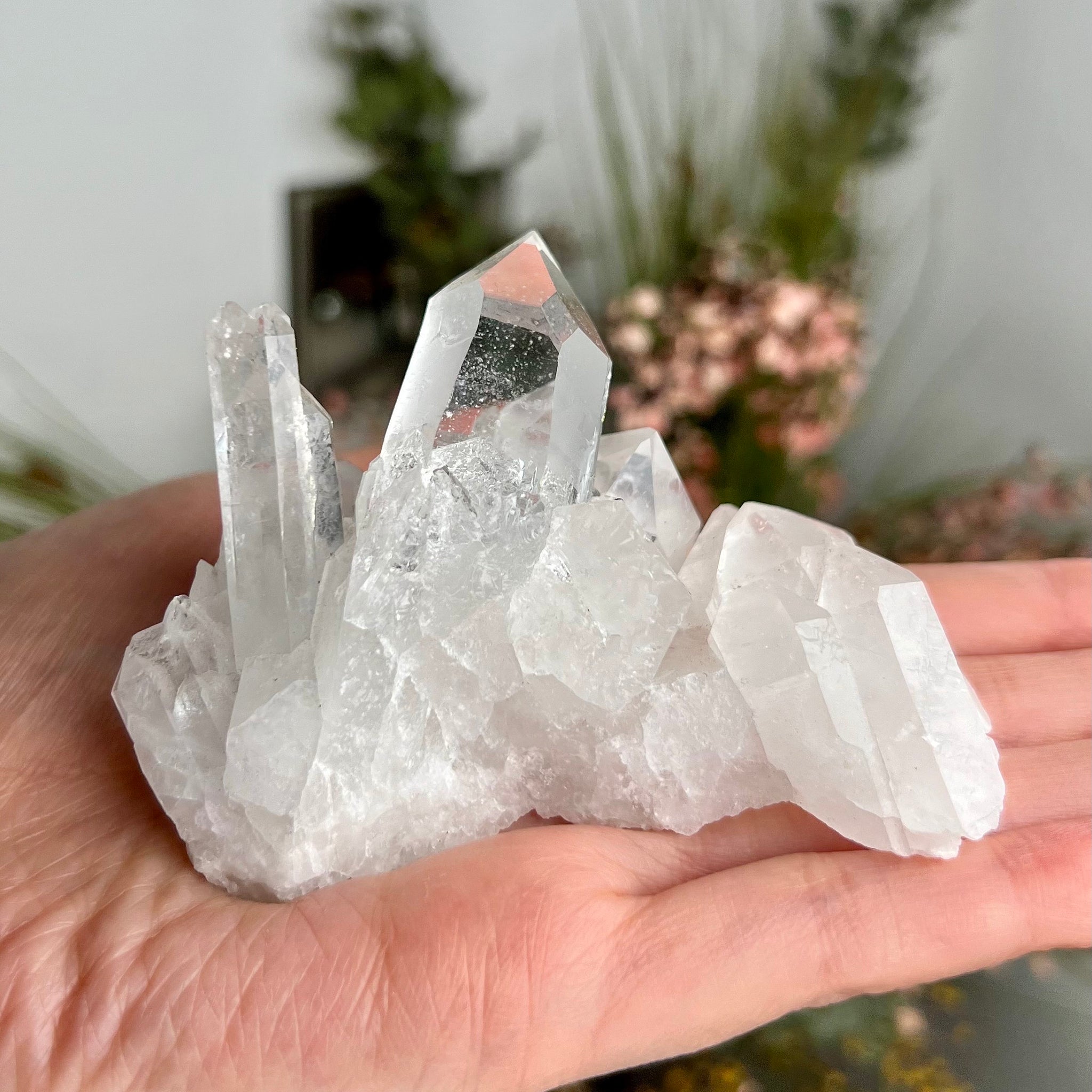 Grade AA+ Natural Clear Quartz Cluster with Rainbow, 149g, EC11