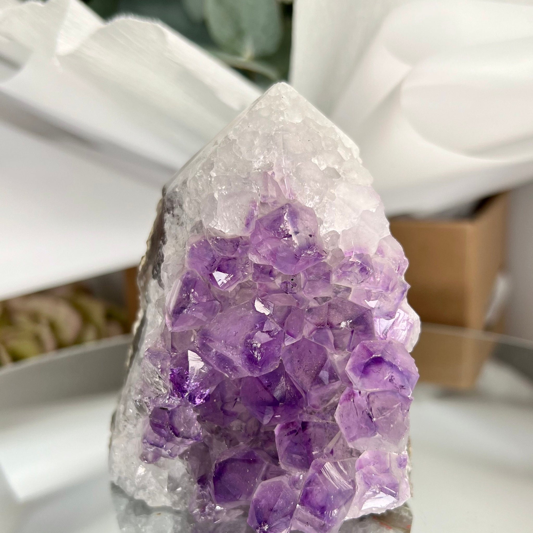 Grade AA+ Natural Brazilian Amethyst Geode Cutbase Tower with white agate, crystal healing home decor 432g ACT27