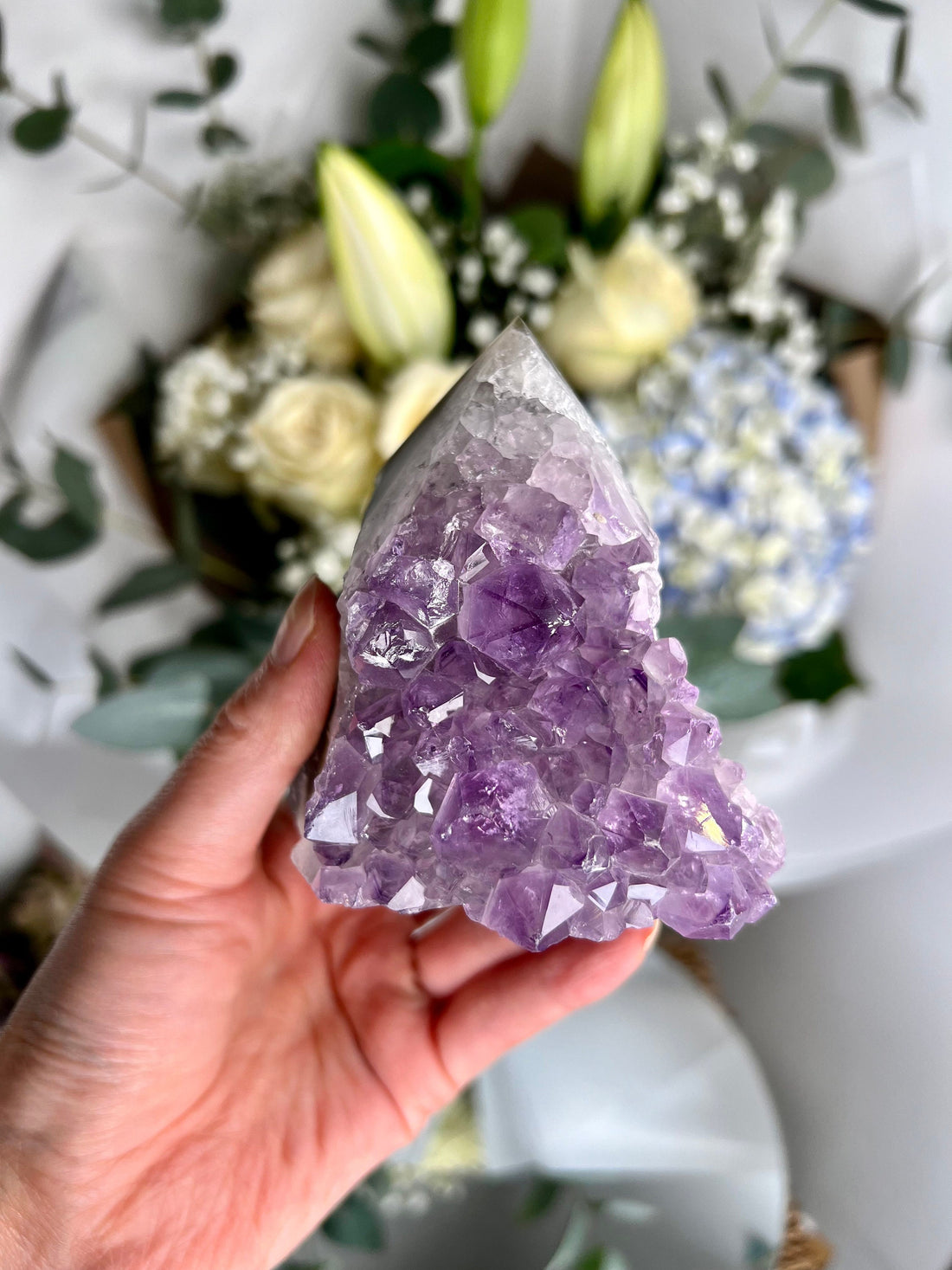 Grade AA+ Natural Brazilian Amethyst Geode Cutbase Tower with Agate, crystal healing home decor 470g ACT29