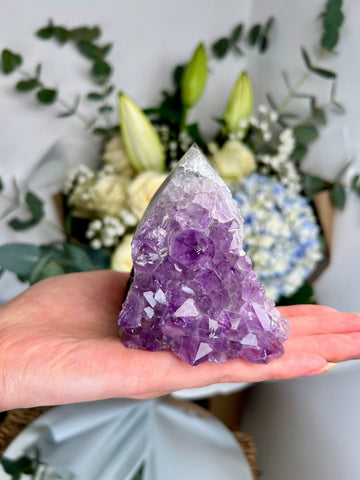 Grade AA+ Natural Brazilian Amethyst Geode Cutbase Tower with Agate, crystal healing home decor 470g ACT29