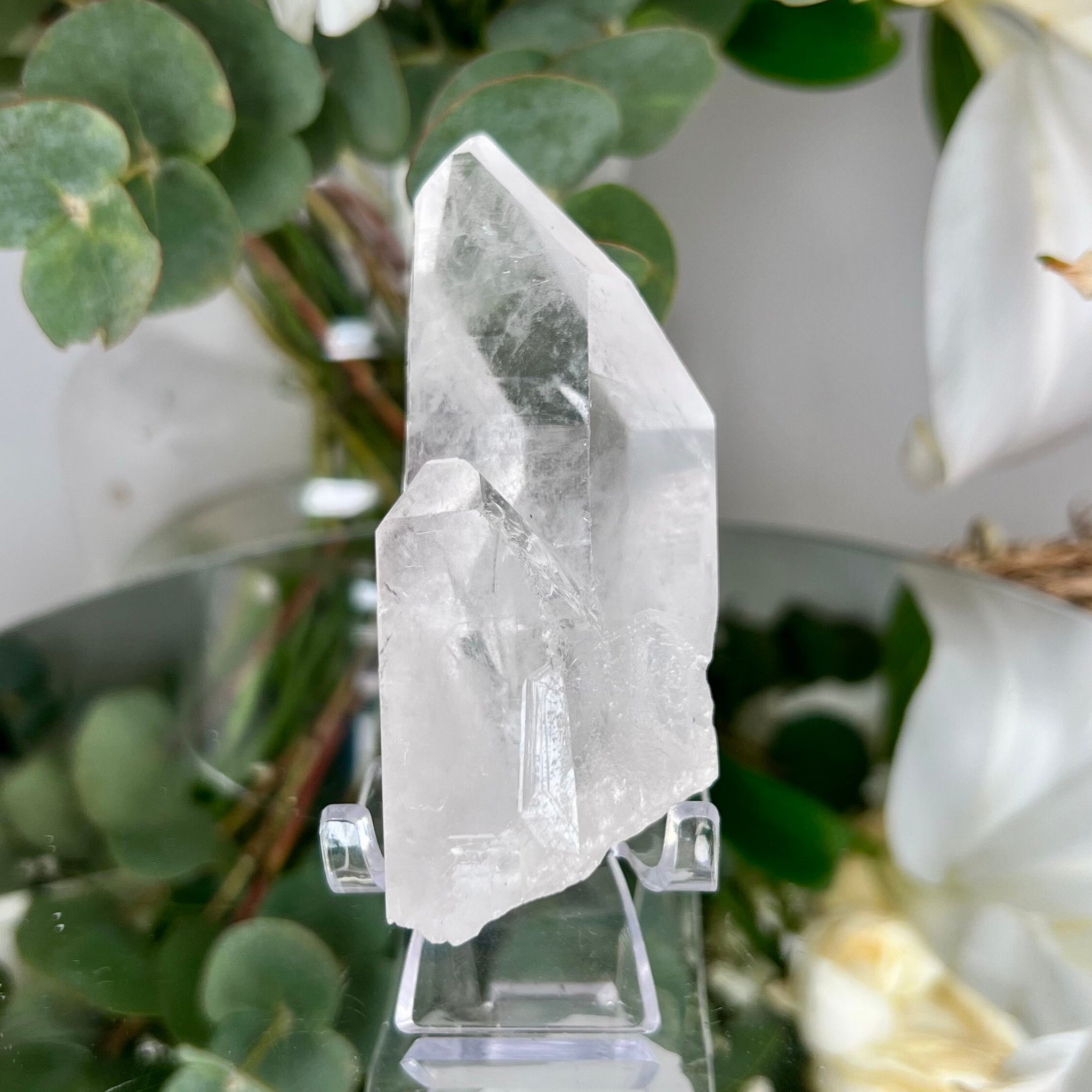Grade AA Natural Etched Clear Quartz Point - A Beacon of Pure Energy and Insight QPC04, 143g