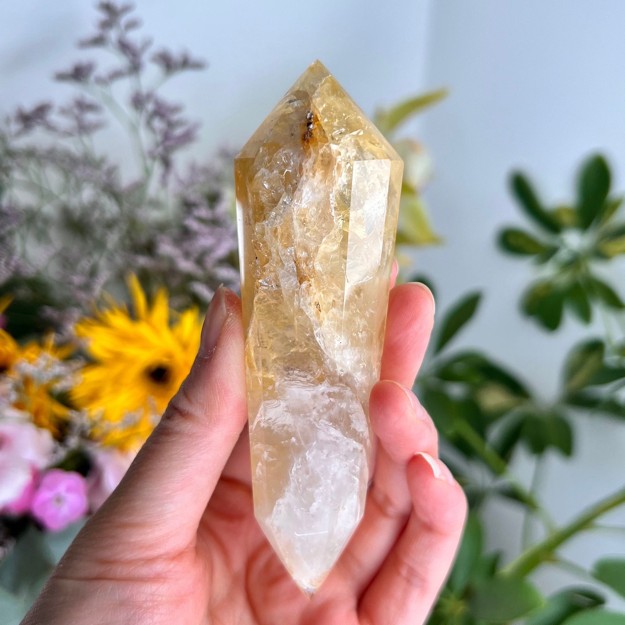 Grade AA 12-Sided Golden Healer Vogel Wand with Rainbow - Double Terminated for Powerful Healing and Energy Amplification, GVC12, 149g