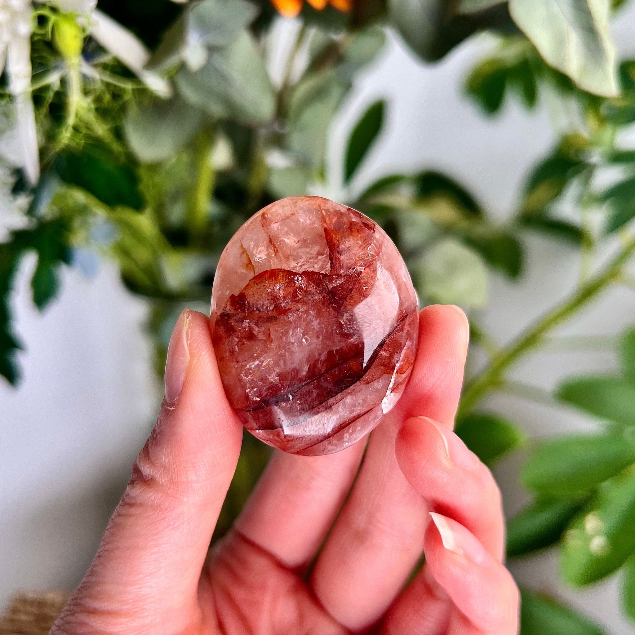 Grade AA Natural Fire Quartz Palmstone with Rainbow - The Spark of Creativity and Emotional Rejuvenation, FPQ23 41g
