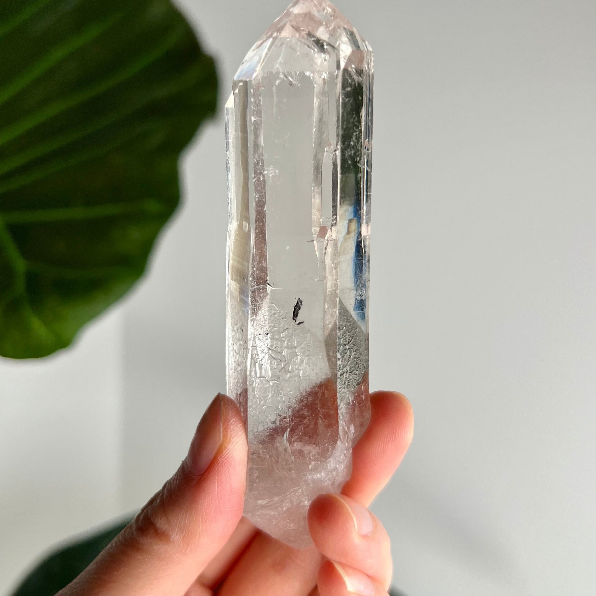 Grade AAA+ Natural Lemurian Cathedral Points with Black Hematite Inclusion - Collector Piece from Diamantina, Brazil LCC04,104g