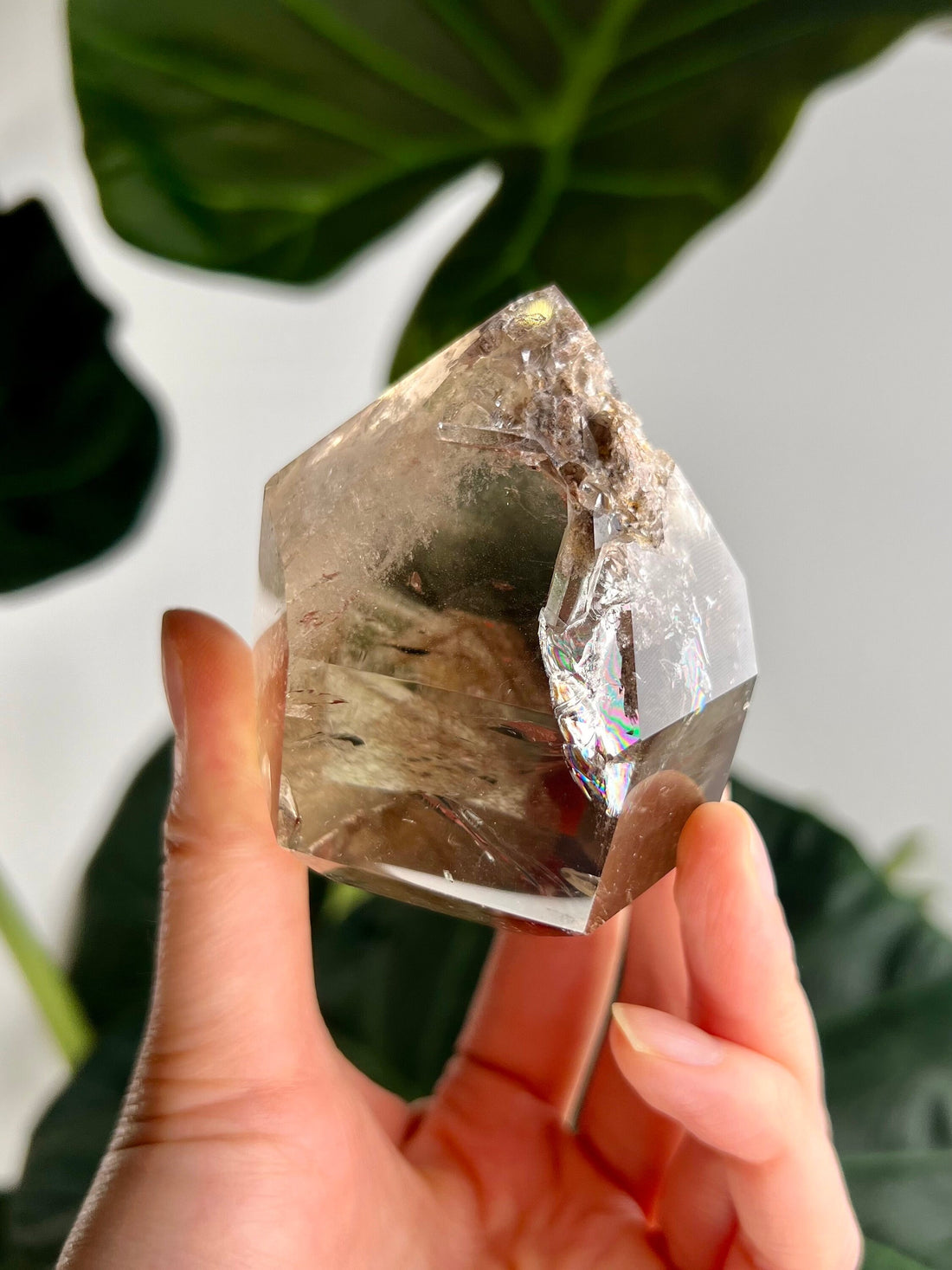 Grade AA Natural Smoky Penetration Quartz Tower with Rainbows and Phantom- Manifestation and Healing Crystal MFH09, 231g
