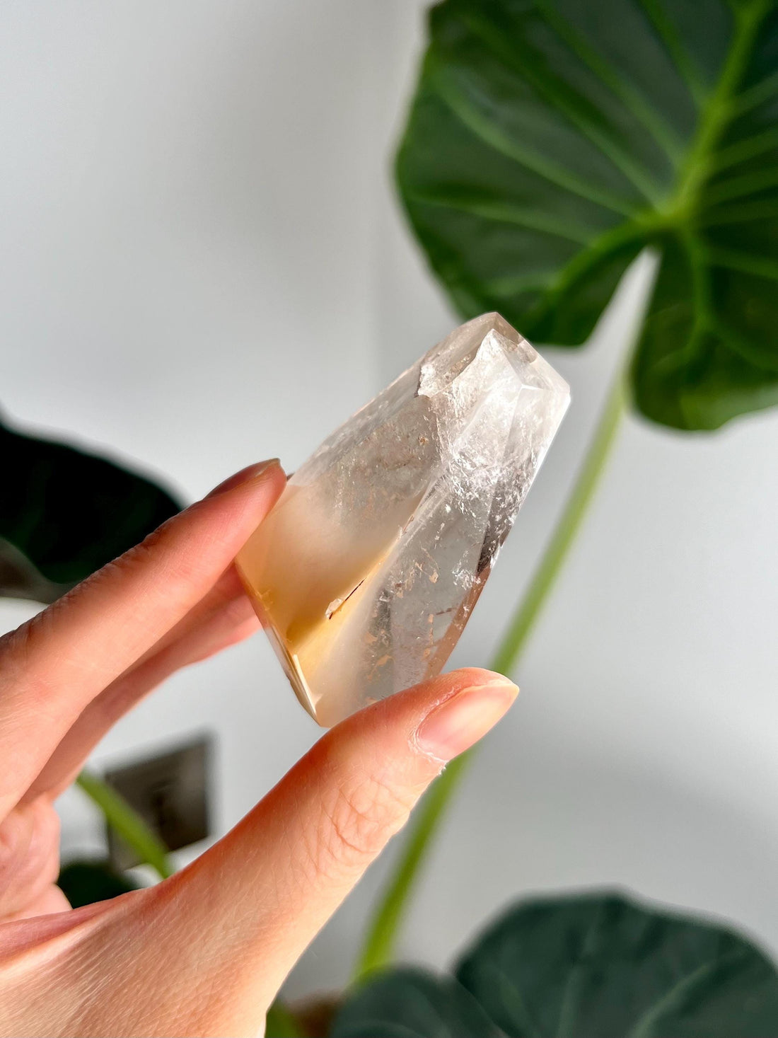 Grade AAA Natural Rutile Amphibole Quartz, Angel Phantom Quartz - from Taquaraçu de Minas, Brazil AFC48, 86g