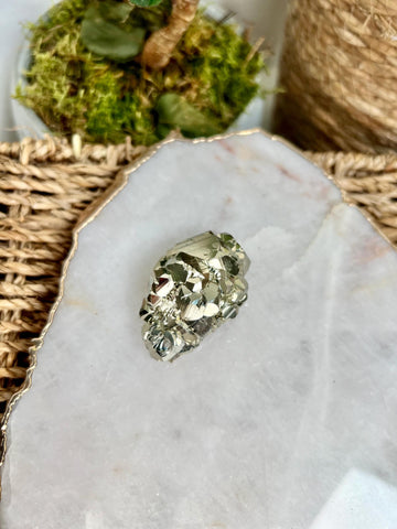 Grade AA Natural Pyrite from Peru – Protection Stone, Solar Plexus, Wealth Manifestation PRP11, 83g