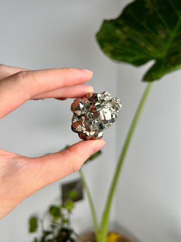 Grade AA Natural Pyrite from Peru – Protection Stone, Solar Plexus, Wealth Manifestation PRP15, 44g