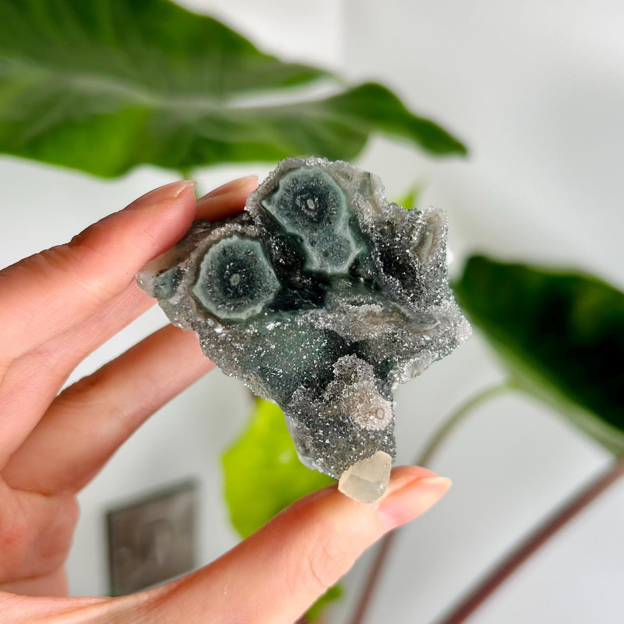 Grade AA Natural Green Jasper Druzy Stalactite Eye with Calcite Cube from Uruguay – Rainbow Amethyst, Heart Chakra, US26,107g