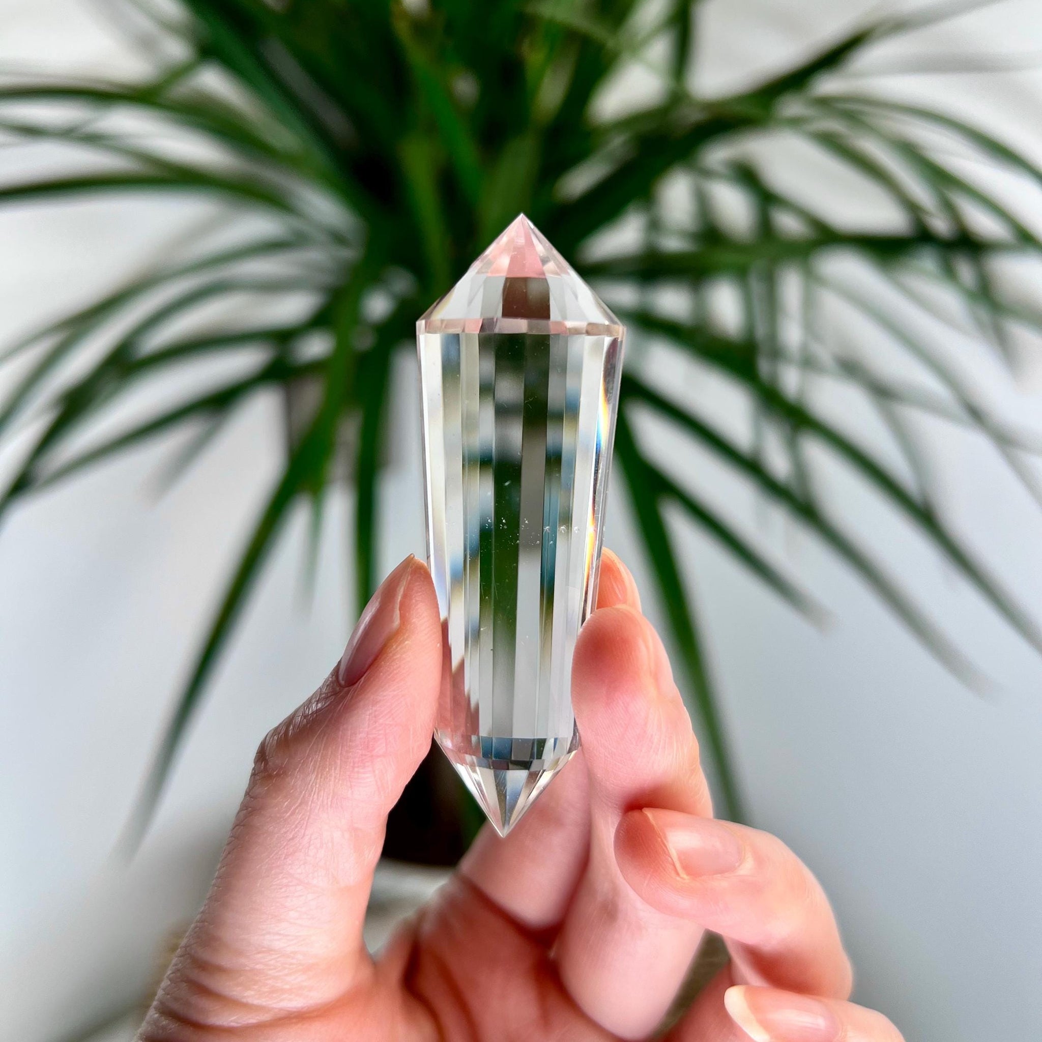 Grade AAA+ Natural Lemurian Seed Quartz 24-Sided Vogel Wand - Top Quality, Perfectly Crafted, Travel Size LVT24, 42g