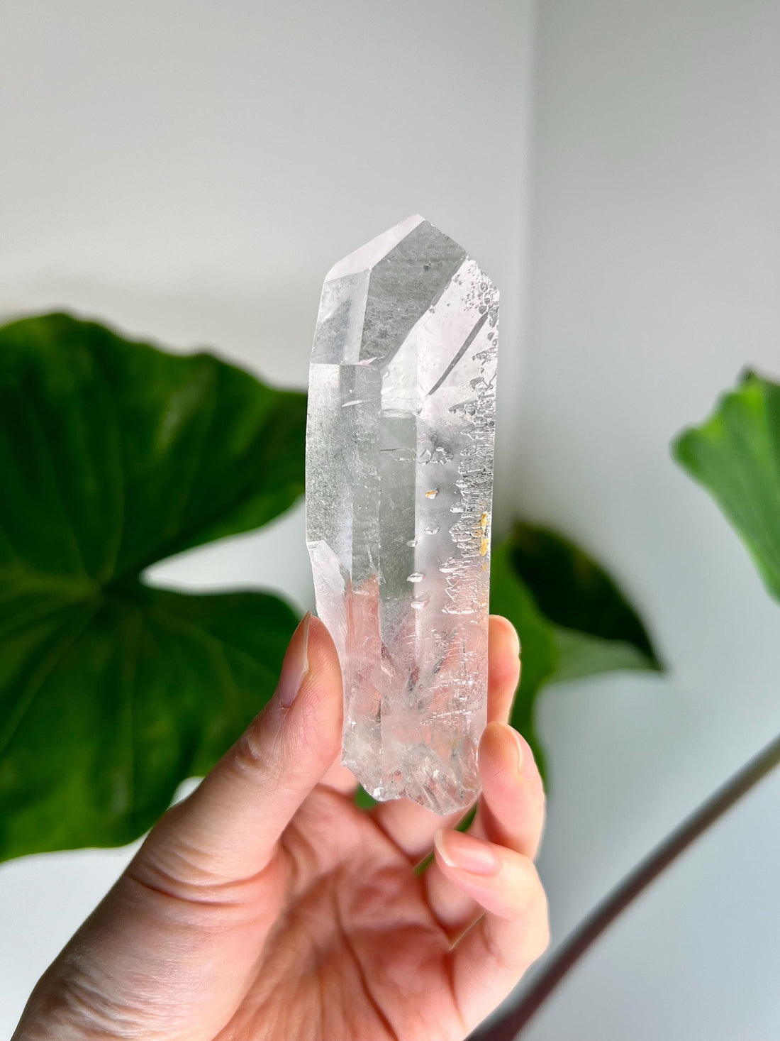 Grade AA Starbrary Quartz with Hematoid – Unique Glyphs, Record Keepers, from Tomás Gonzaga, Minas Gerais, Brazil RQG11, 130g