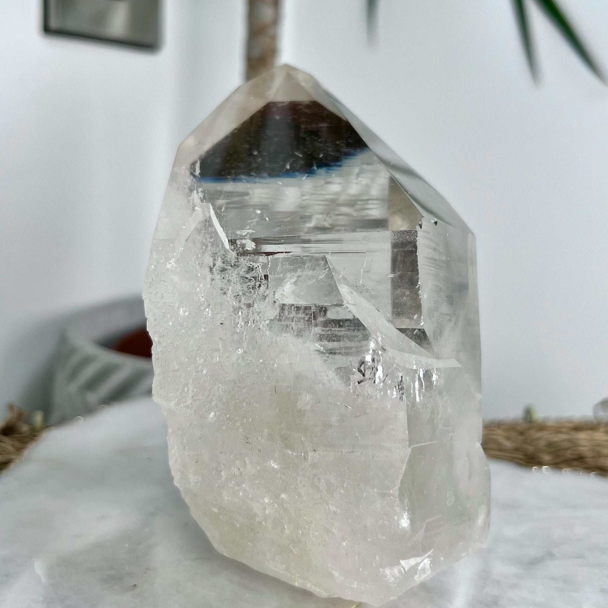 Grade AA Large Cathedral Lemurian Quartz Point – Phantom, Rutile, Rainbows, and Self-Healed, 1.054kg, from Diamantina, Brazil, - LCC10