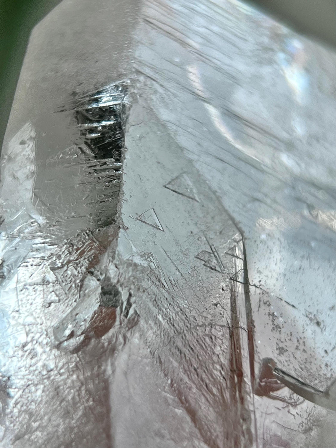 Grade AA Cathedral Lemurian Quartz Point with Rainbow and Triangle RECORD KEEPERS, Akashic Record Access - LCC32,78g
