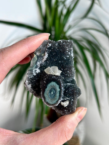 Grade AA Natural Jasper Stalactite on Druzy with Calcite Cubes – Heart, Root, and Third Eye Chakra Healing, US86, 103g