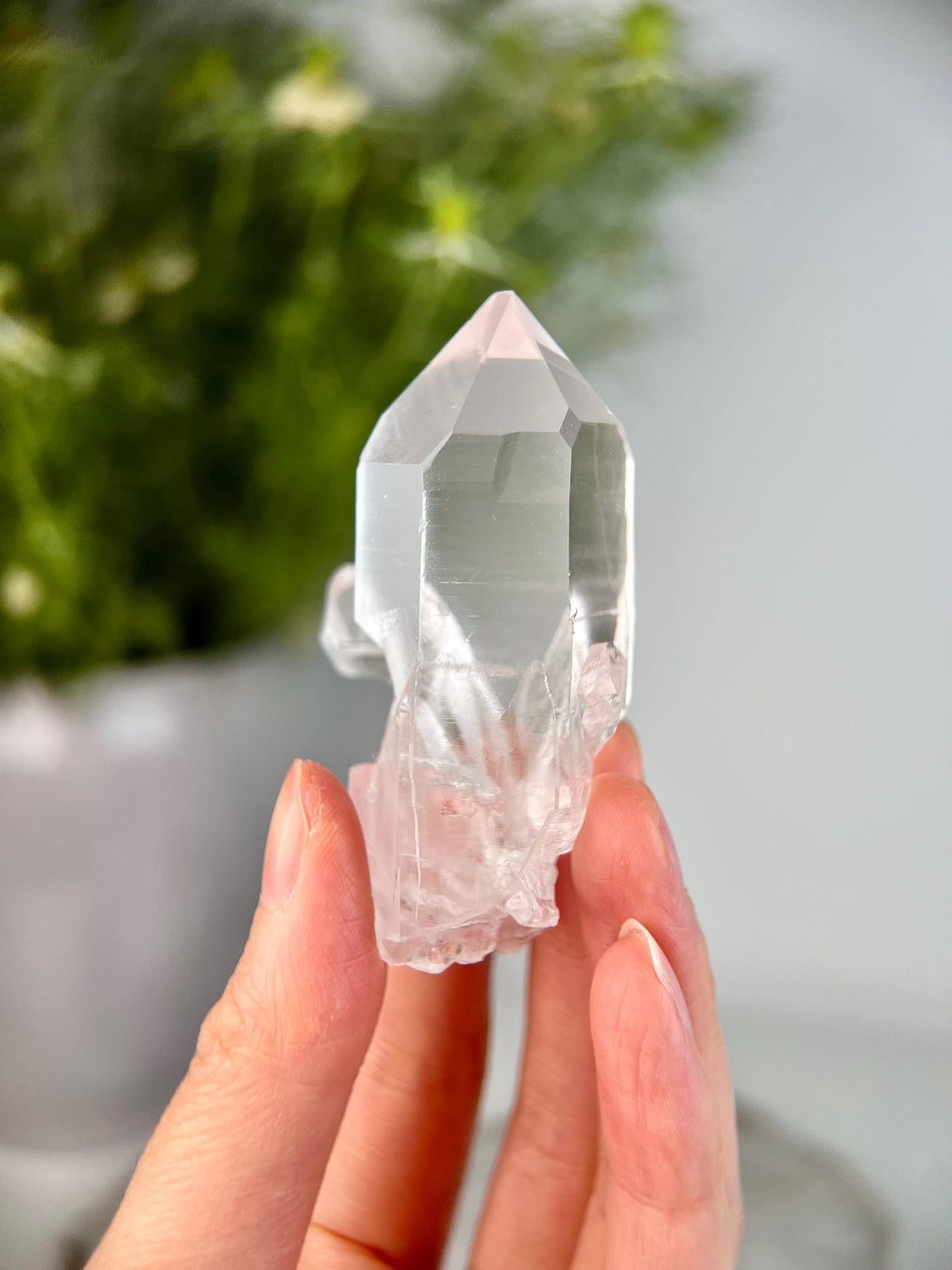 Grade AA Natural Clear Quartz with Bridge Point – Connection & Clarity Crystal from Diamantina, Brazil 63g, QL05
